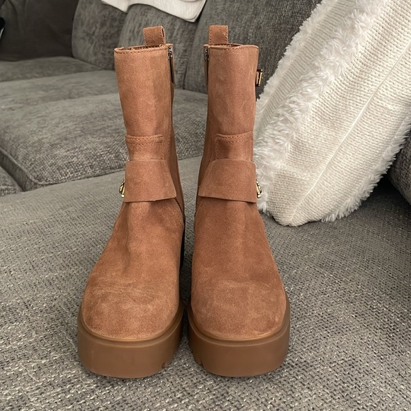 NWT MICHAEL KORS Perry Suede Boots! - Picture 7 of 15
